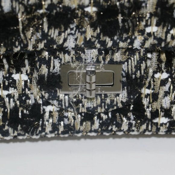 CHANEL Tweed 2.55 Reissue 225 Flap Black White & Gold - 17188158 - Picture 9 of 12